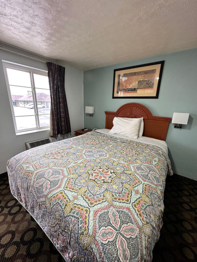 Bedroom, Bestway Inn, Delaware