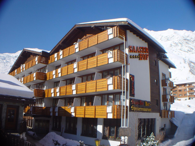 Exterior & Views 1, Saaserhof Apartments, Visp