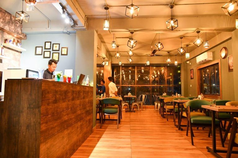 Food & Drinks 2, SILVER REGENCY, Kamrup Metropolitan