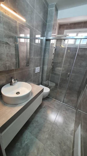 Bathroom, Résidence KHADIJA, Dakar