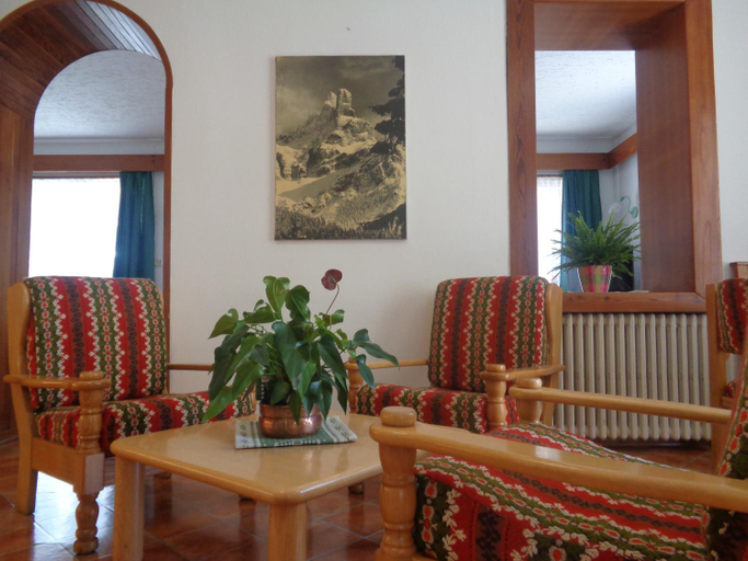 Others 5, Hotel Garni Suisse, Trento