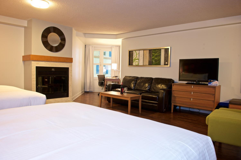 Bedroom 3, Hotel Chateau Bromont, La Haute-Yamaska
