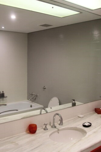 Bathroom 4, 26° South Bush Boho Hotel, West Rand