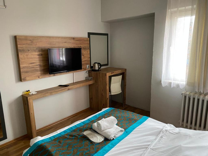 Bedroom 2, OTEL374, Merkez