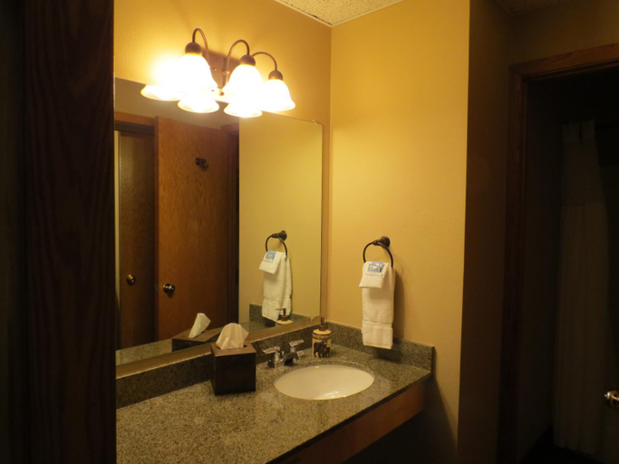 Bathroom 4, Stoneridge Resort, Bonner