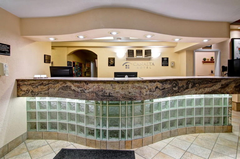 Public Area, Canalta Stettler, Division No. 7