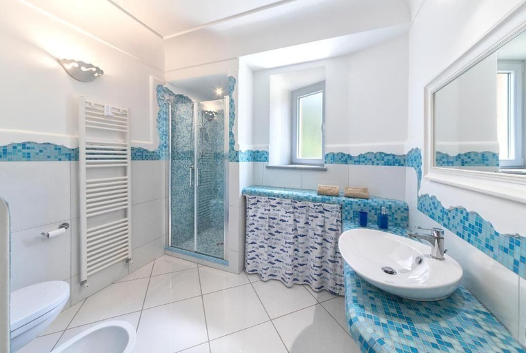 Bathroom 4, Villa dei Lecci - 7 Luxury Villas with private pool or jacuzzi, Napoli