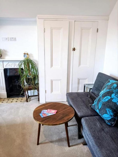 Others 5, Stylish 2bed 2bath 8min to LondonBridge, London