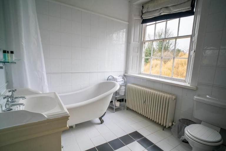 Bathroom 5, The Old Deanery, North Yorkshire