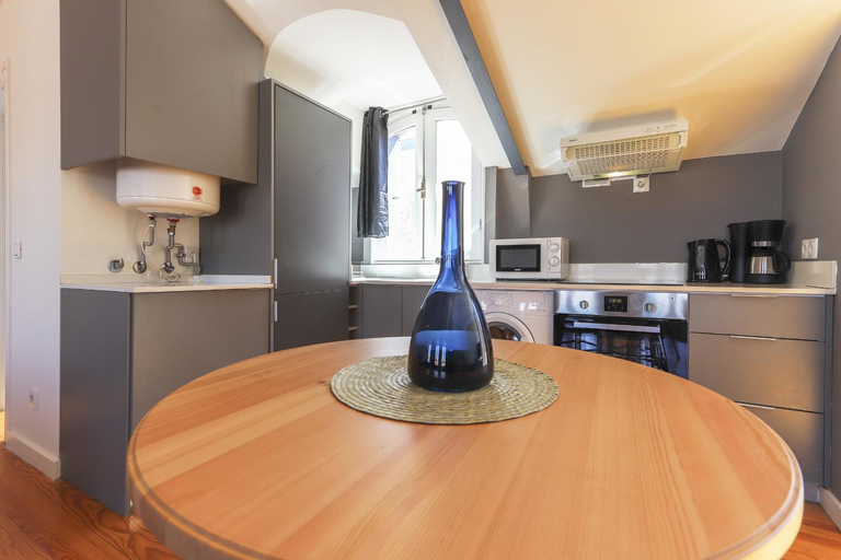 Others 5, Santa Catarina Stylish by Homing, Lisbon