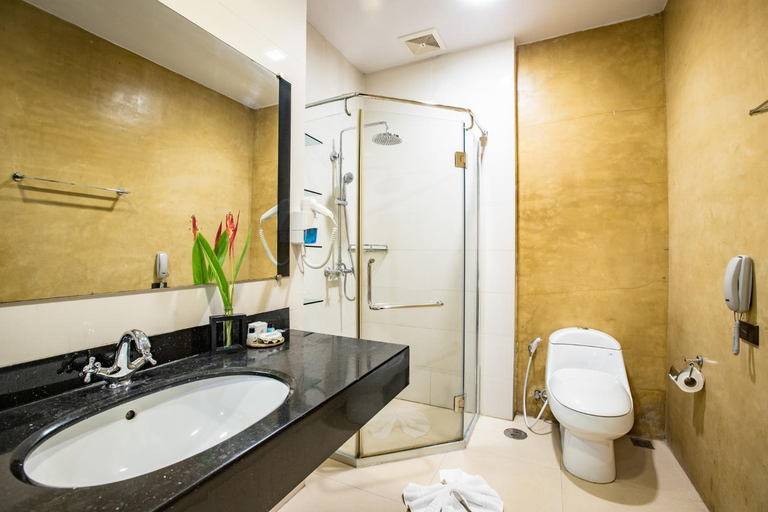 Bathroom 5, Leaves Valley Resort, Nong Ya Plong