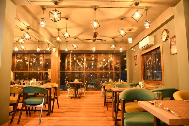 Food & Drinks 3, SILVER REGENCY, Kamrup Metropolitan