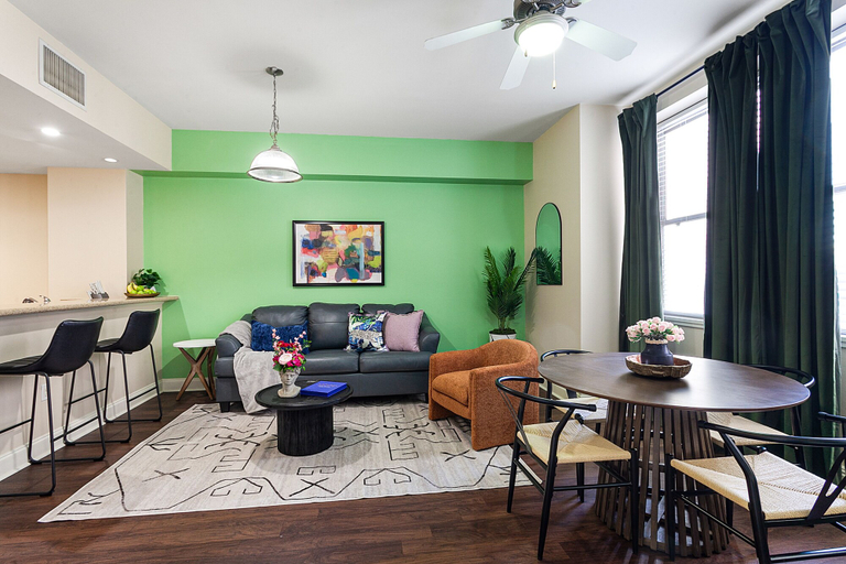Others 5, Spacious Modern Condos near French Quarter, Orleans