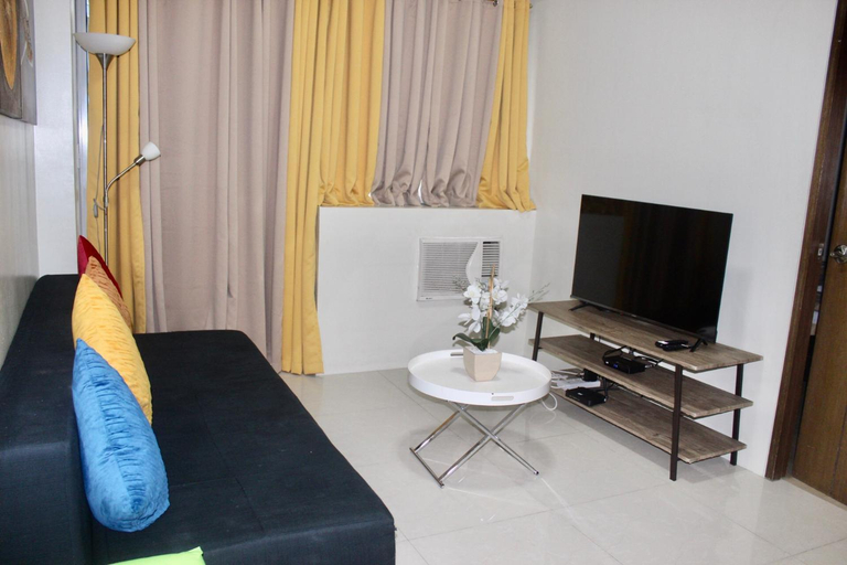 Others 5, Condo 1 Palm Tree Across NAIA T3, Pasay City