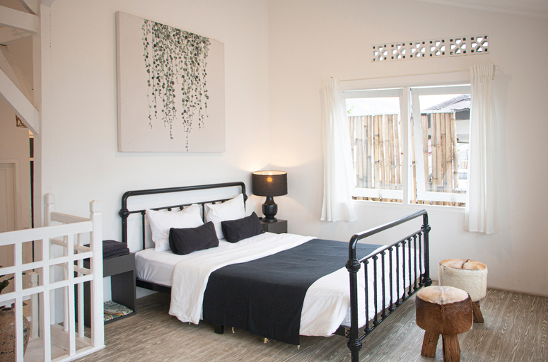 Bedroom 3, Villa Memory-Modern White open kitchen, Bogor