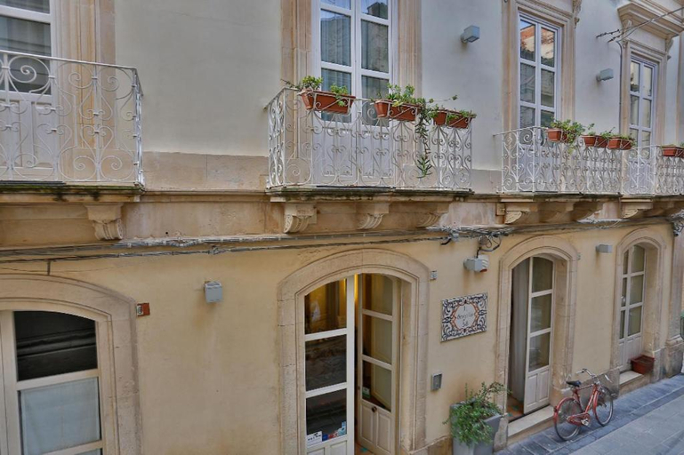 Exterior & Views 2, Hotel Gargallo, Syracuse