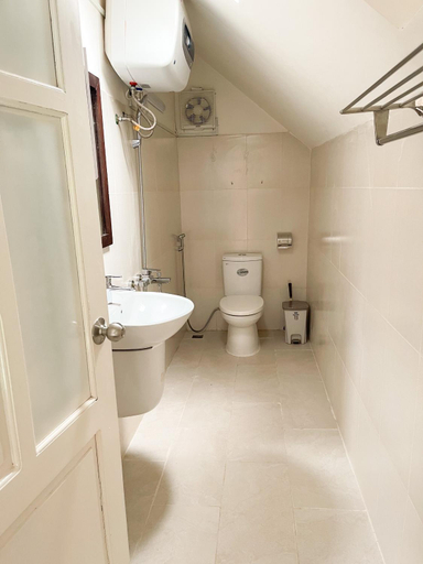 Bathroom 1, Chimote House, Đà Lạt