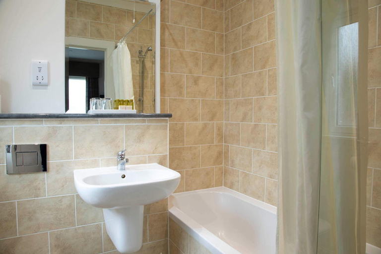 Bathroom 3, The Murray Park Hotel, Perthshire and Kinross