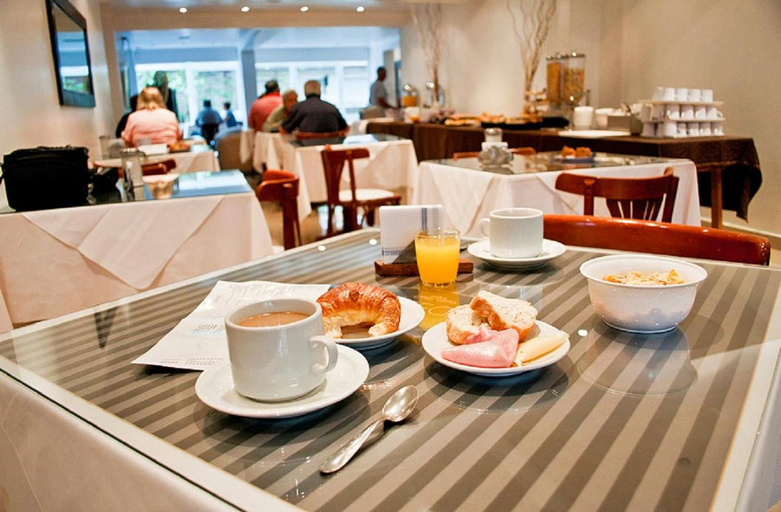 Food & Drinks 5, Hotel Ortegal, General Pueyrredón