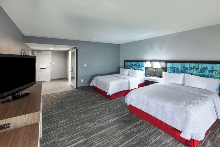 Bedroom 3, Hampton Inn & Suites Houston-Bush Intercontinental Aprt, Houston