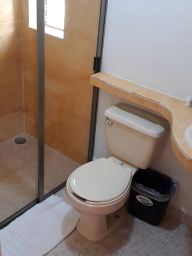 Bathroom 5, Axkan Arte Hotel, San Cristóbal de las Casas