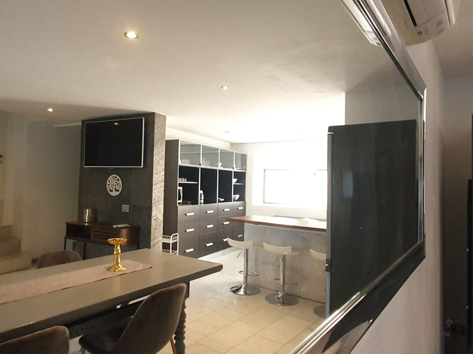 Living area 2, Parco Vira Apartments, Lugano