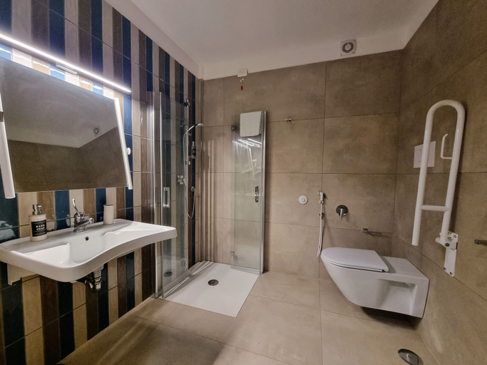 Bathroom 3, Ro agrimaison, Napoli