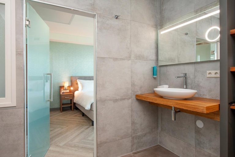 Bathroom 5, Hotel Haarhuis, WorldHotels Crafted, Arnhem
