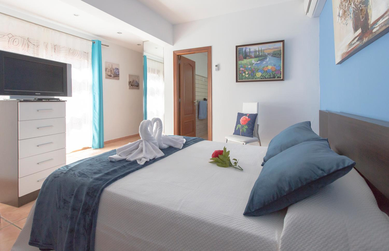 2, Villa Bella Lucia 1. Piscina Climatizada, WiFi, BBQ., Las Palmas