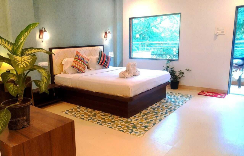Bedroom 1, Hiranya Resorts, Aurangabad
