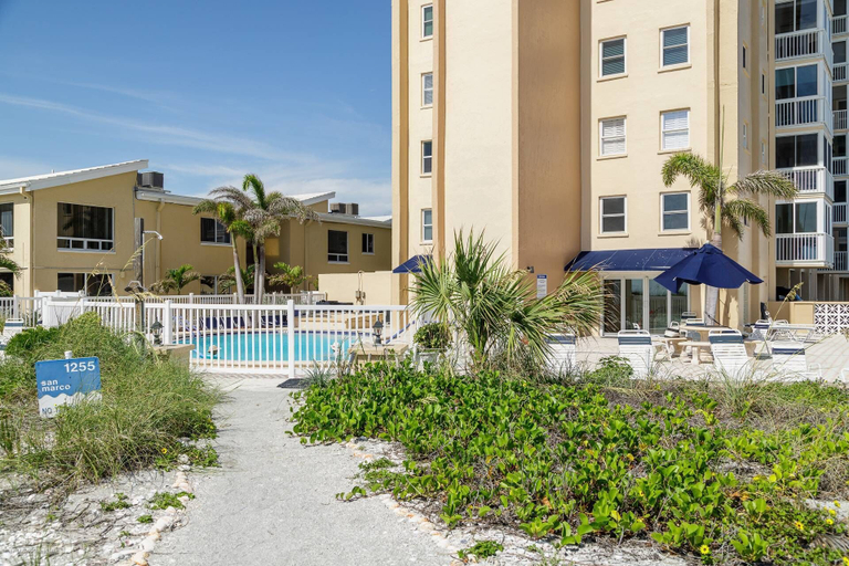 Exterior & Views 2, San Marco 5th Floor With Private Beach, Sarasota