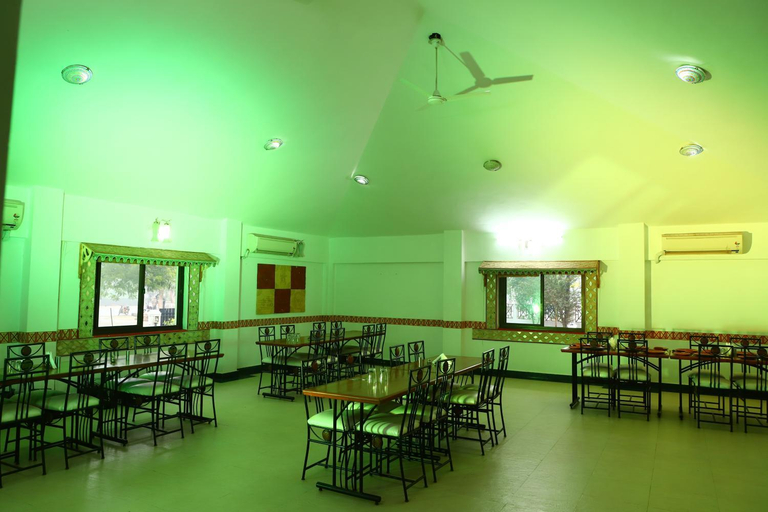 Food & Drinks 4, TOURIST VILLAGE KHAJURAHO, Chhatarpur