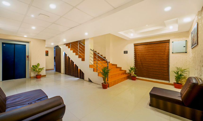 Public Area 3, Treebo Golden Swan Pammal, Kancheepuram