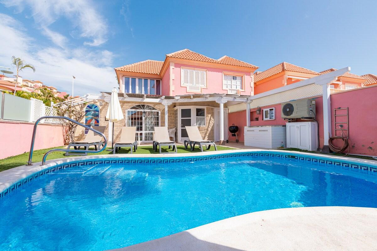 Others 2, Nice 3 Bedroom Villa in El Duque, Santa Cruz de Tenerife