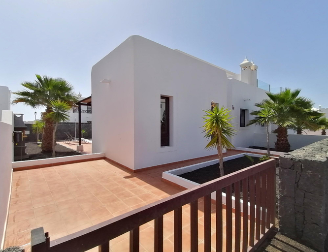 Others 3, Villa Bolboreta with private pool, Las Palmas
