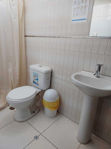 Bathroom 4, Hotel Grand Paradise Marcona, Nazca
