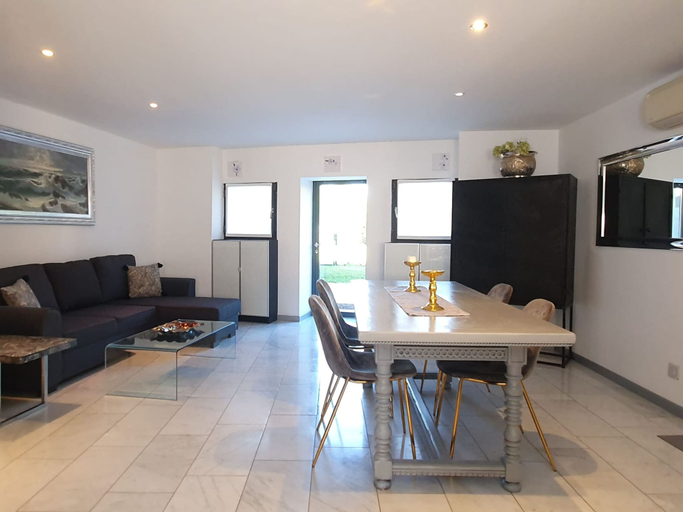 Living area 4, Parco Vira Apartments, Lugano