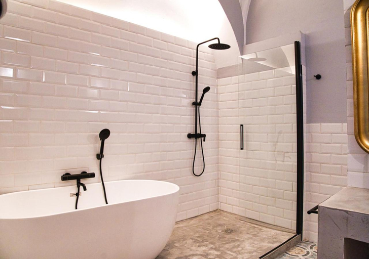 Bathroom 2, Casa Levante, Cádiz
