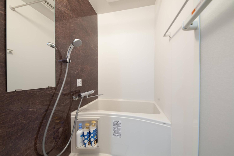 Bathroom 3, TRYM Oshiage, Sumida