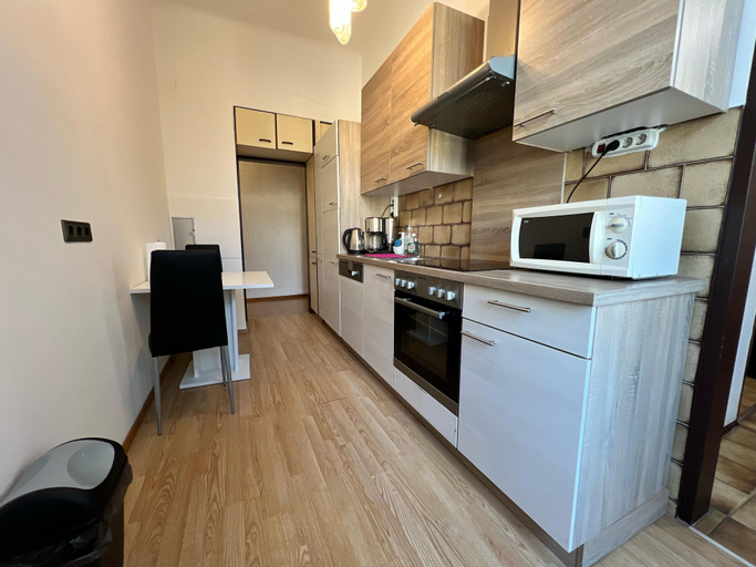 Others 3, EasyStay 3BR shared Apt. Near Meidling, Wien