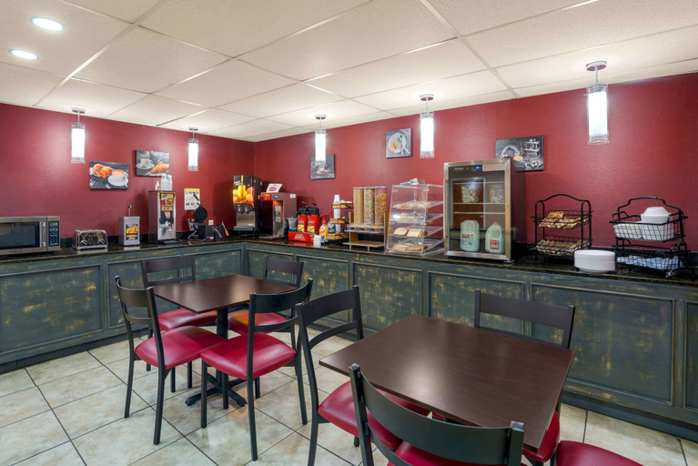 Food & Drinks 5, Rodeway Inn Brandon - Jackson East, Rankin