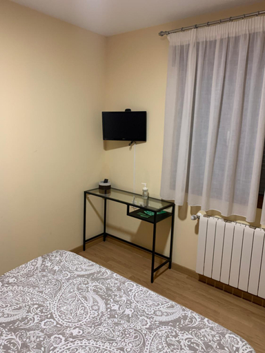 Bedroom, La Laguna, Cuenca