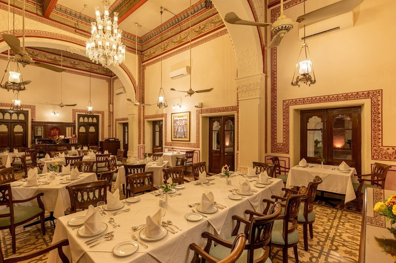 Food & Drinks 5, Umed Bhawan Palace, Kota