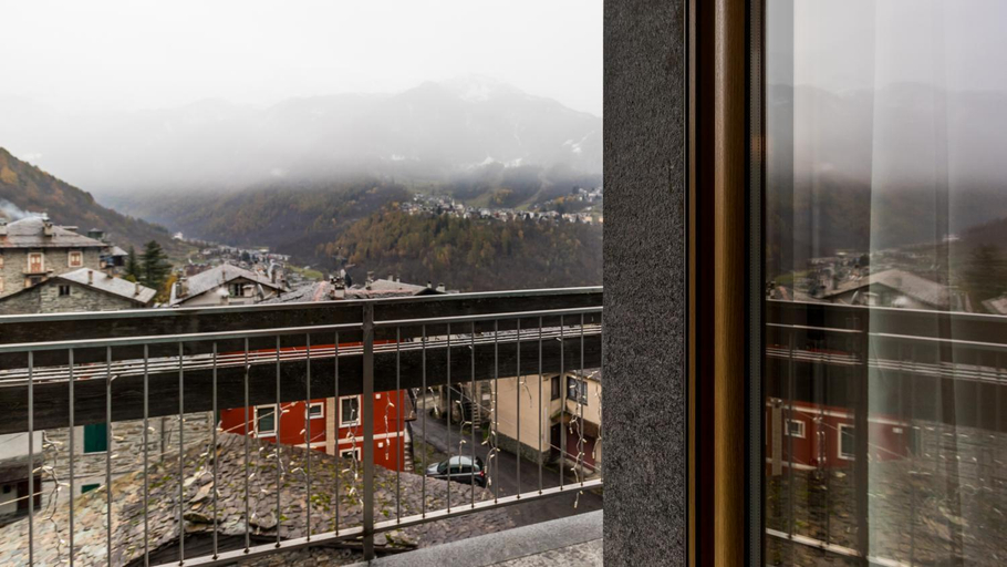 Others 4, Residence Pizzo Scalino, Sondrio