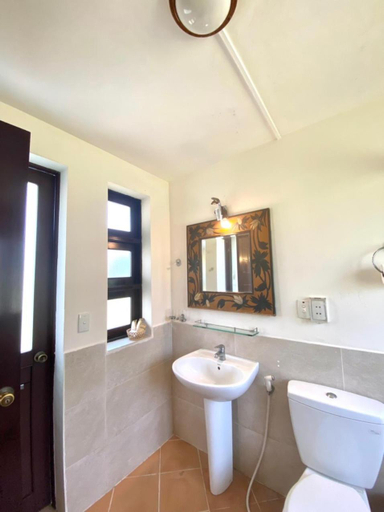 Bathroom 4, Jaguar House, Phan Thiết