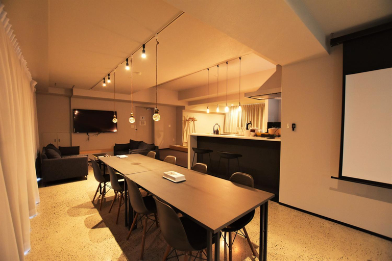 Dining Room 14