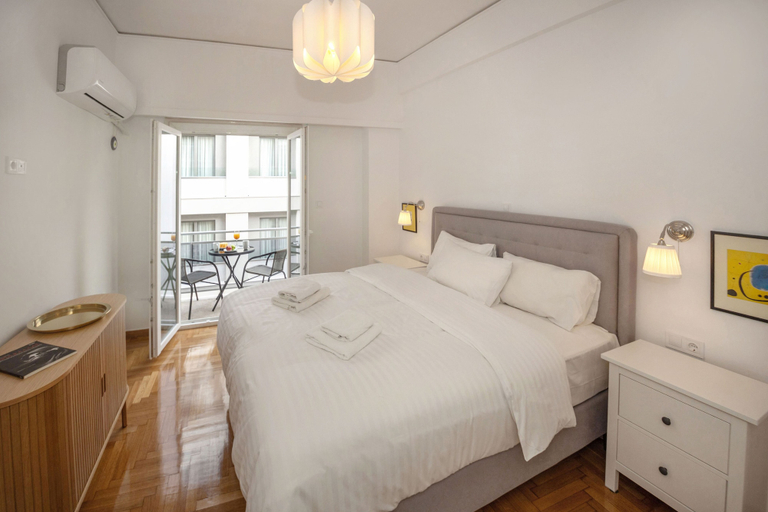 Bedroom 2, Downtown exceptional studio Syntagma GHH, Attica