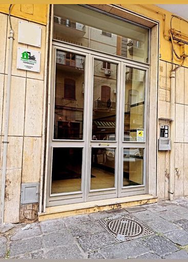 Exterior & Views 2, punto house ferrovia, Napoli
