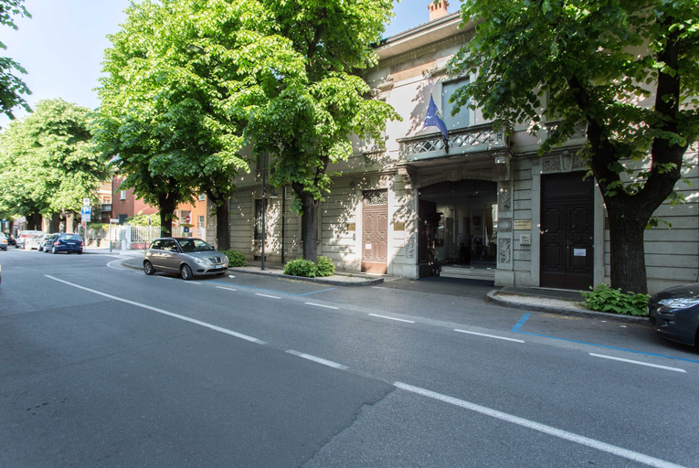 Exterior & Views 2, Hotel Leoncino Brescia, Brescia