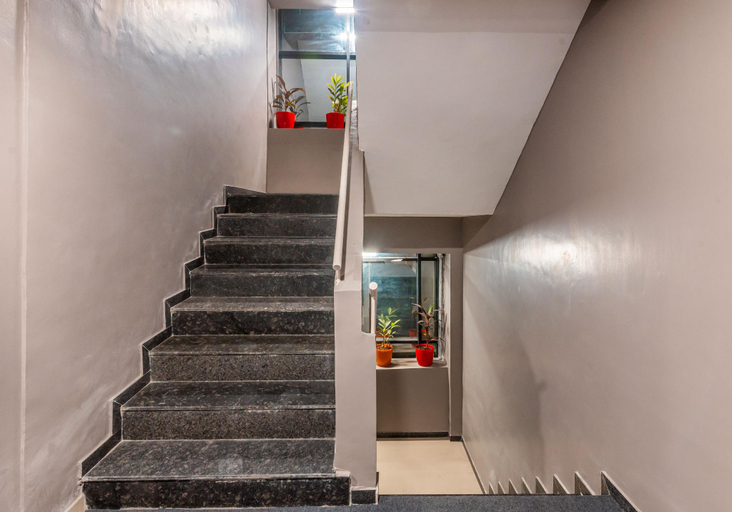 Public Area 3, Treebo Cocostay, Hadapsar, Pune